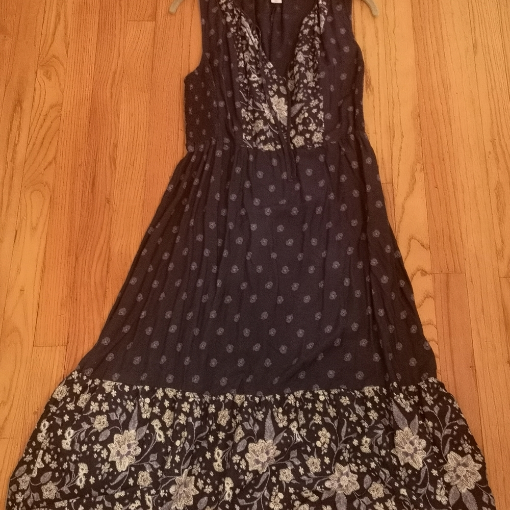 3/15 Beautiful summer maxi dress